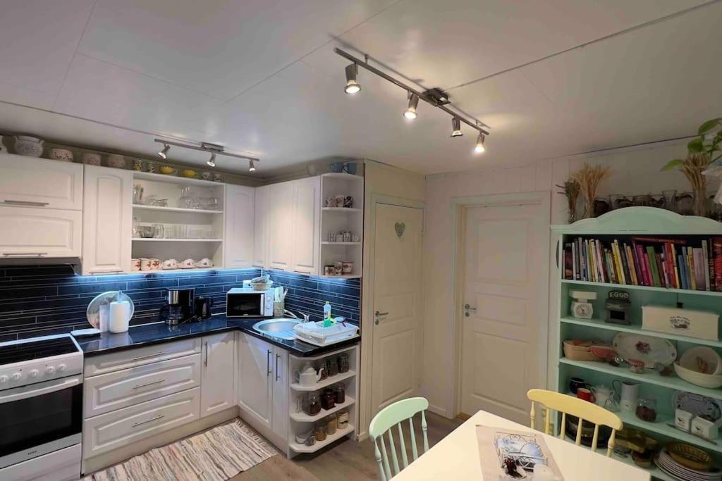 Marta'S Home-Cozy Appartment Near The Airport Andselv Luaran gambar